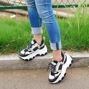 Fashionable Breathable Casual Sports Type Shoe For Female