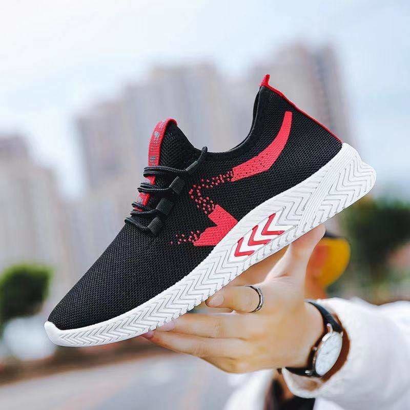 Man Lightweight White Sports Shoes - Color 10 / 40