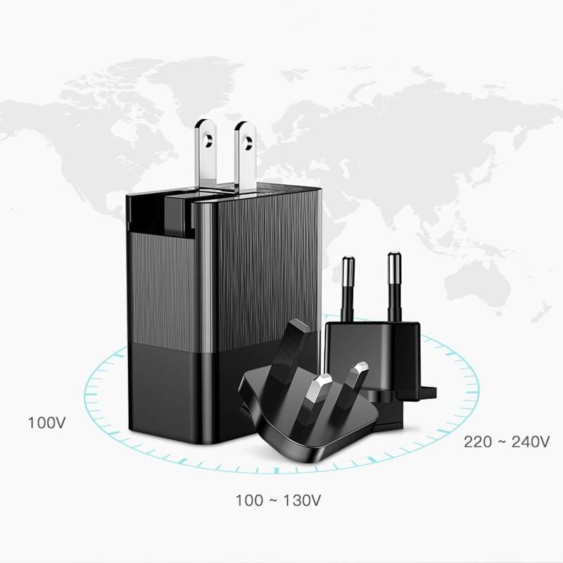 Universal Plug with Three USB Ports - 3-in-1 CHARGER